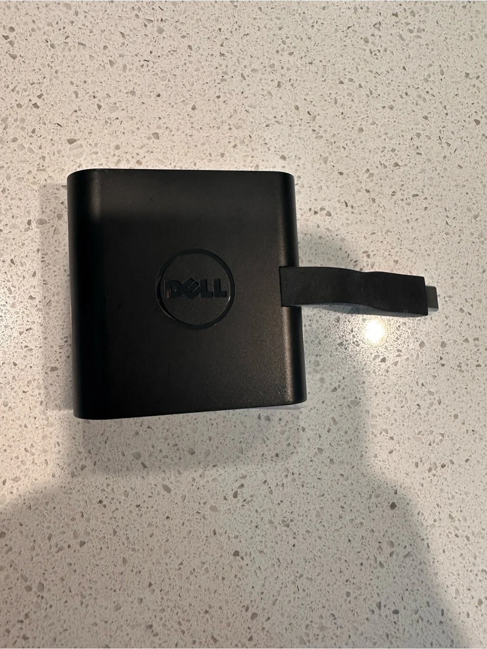 Dell Adapter - USB-C to HDMI/VGA/Ethernet/USB 3.0 DA200